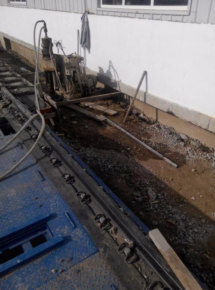 竹根滩镇注浆治理铁路高路基沉陷病害